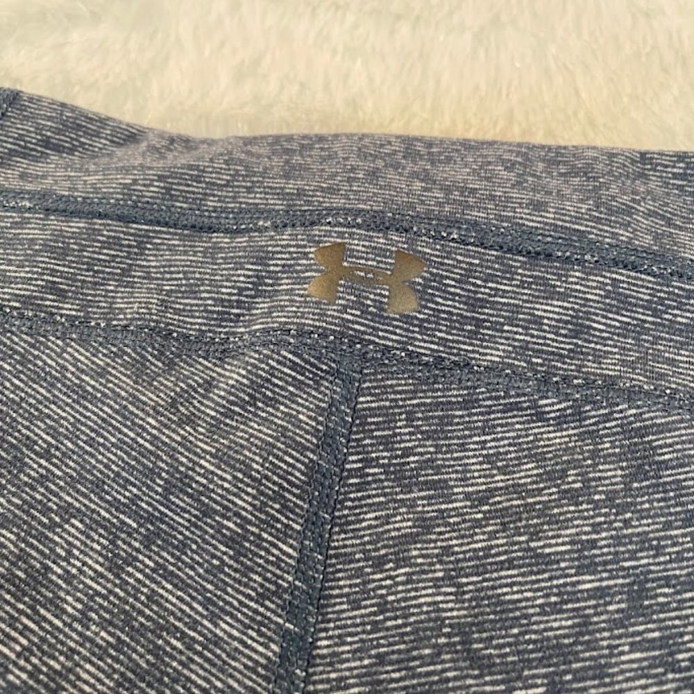 2081 Under Armour StudioLux Fitted Leggings Blue-Grey Size XS - Picture 4 of 4